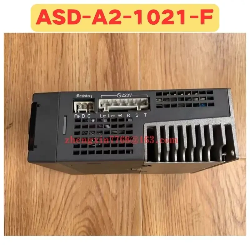 Servoazionamento usato ASD-A2-1021-F ASD A2 1021 F Funzione normale Testata OK