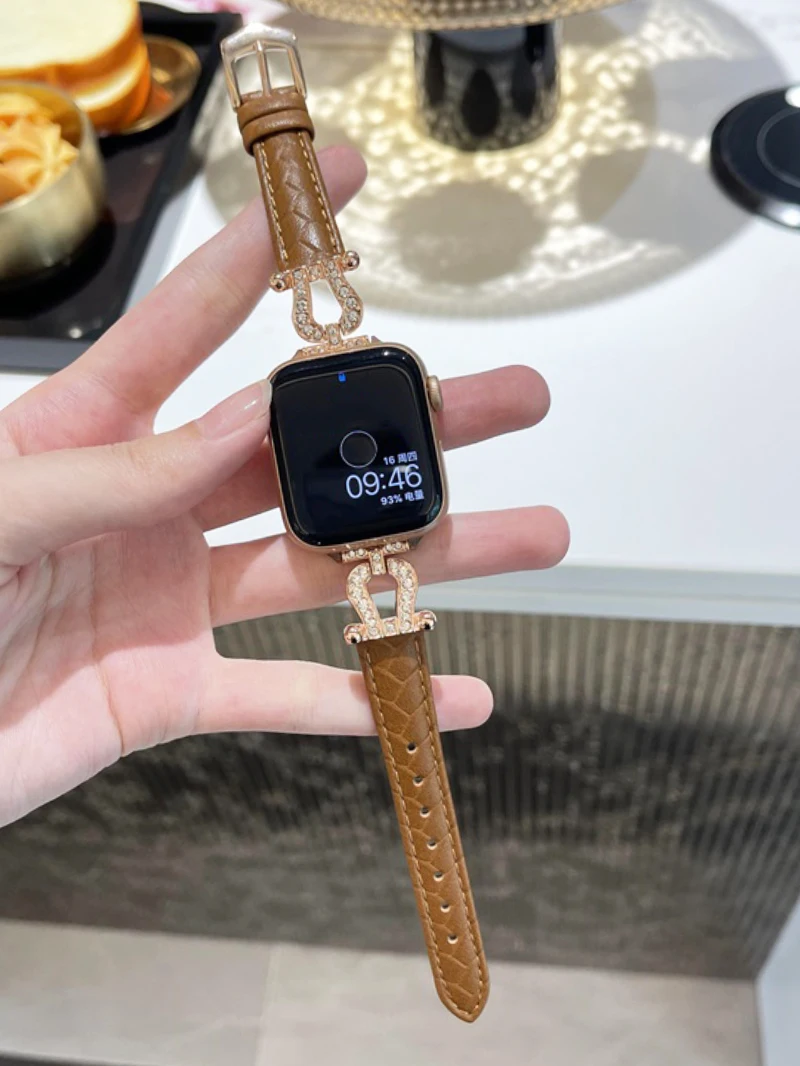 Diamond design strap for Apple Watch Band 44mm 45mm 38-42-40-41mm luxury Leather Bracelet iwatch series 8 7 SE 6 5 4 Ultra 49mm