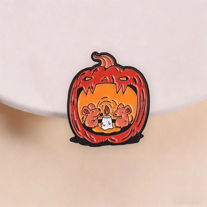 Creative Cartoon Halloween Pumpkin Mouse Candle Design Brooch Party Gift Metal Badge Pin DIY Clothing Bags Hat T-shirt Accessory