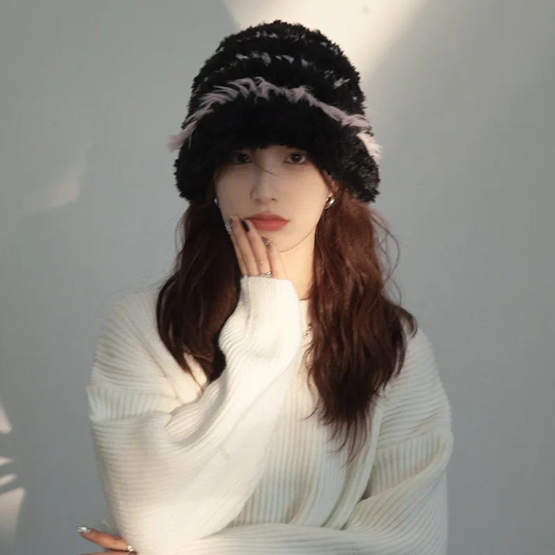 ผู้หญิงตุ๊กตากระต่ายขนสัตว์หมวกหมวกนุ่มอบอุ่นถัก Face Slimming Design สําหรับหัวใหญ่ฤดูใบไม้ร่วงฤดูหนาวที่มีสีสันถุงน่องหมวก