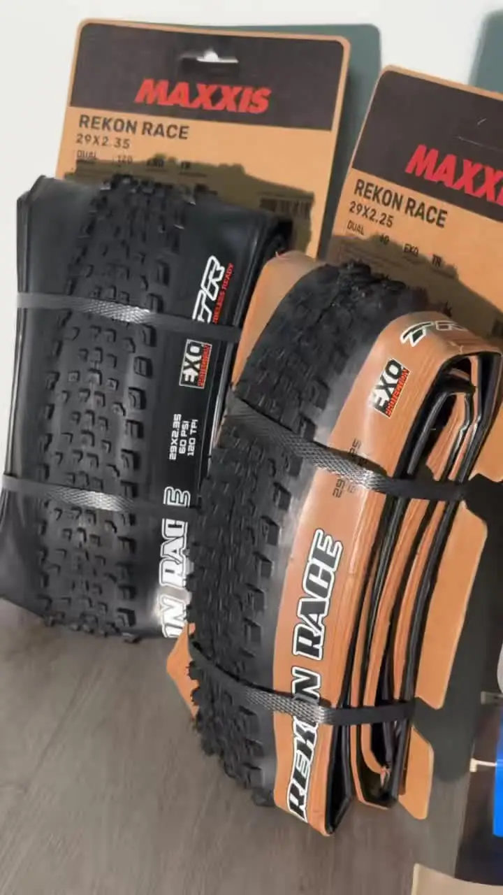 Maxxis Rekon Race 29x2.25/2.35 Tubeless Ready MTB Tire 60/120tpi