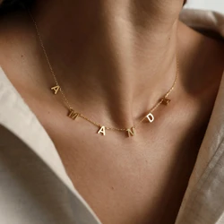 Aangepaste meerdere letters ketting voor vrouwen roestvrij staal gepersonaliseerde naam initiële hanger trending ketting kerst sieraden