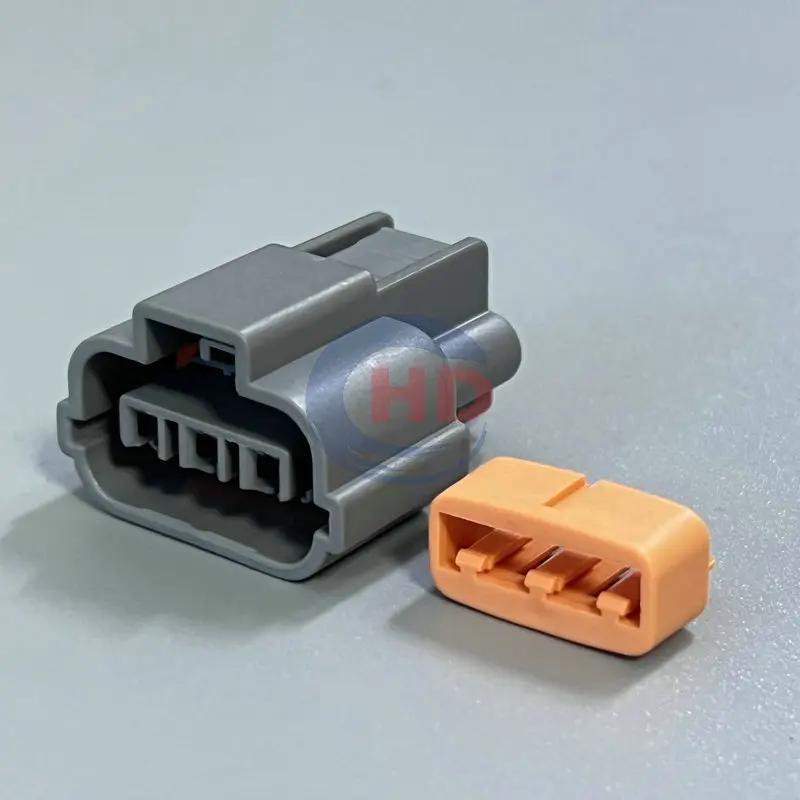 

3 PIN FEMALE AUTO HYUNDAI SONATA IGNITION PLUG COIL SOCKETCONNECTOR WITHB PU465-03127 LIP