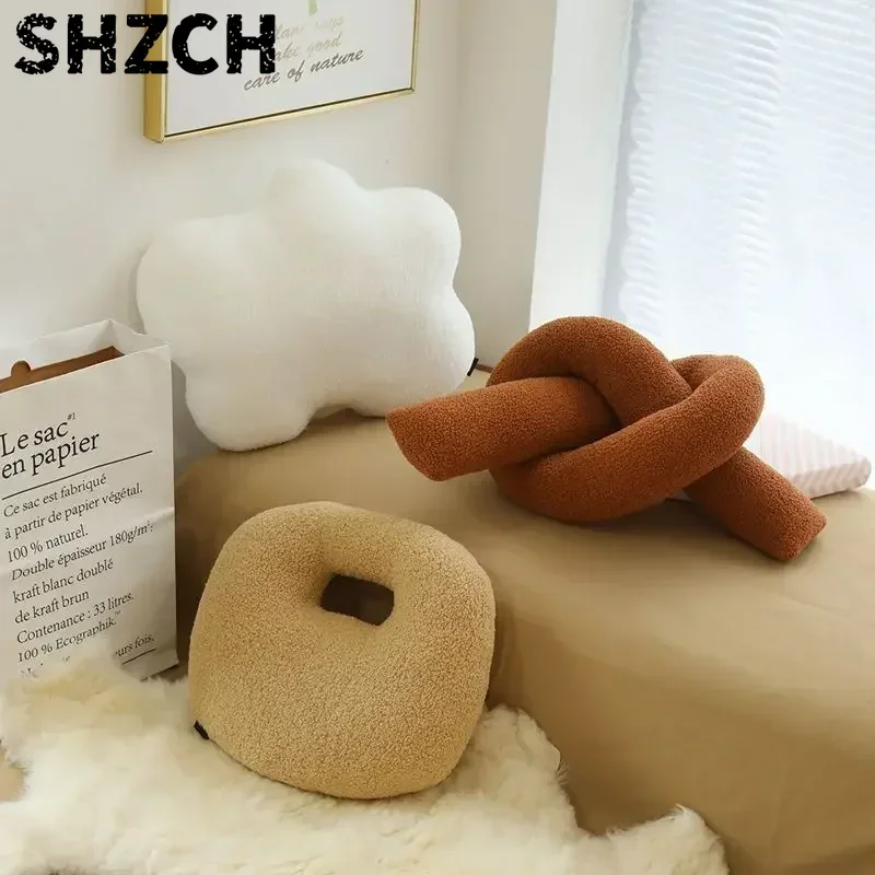 Textile City Nordic Ins 3D Teddy Velvet Geometric Shape Cloud Soft Comfy Circle Ball Pillow Sofa Cushion