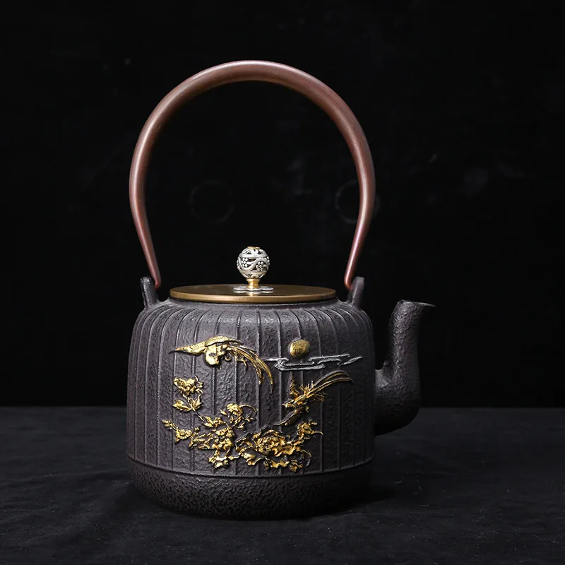 

New pure hand-made iron pot, cast iron pot, gilded pig iron pot, tea set, Fengxi Peony old iron pot