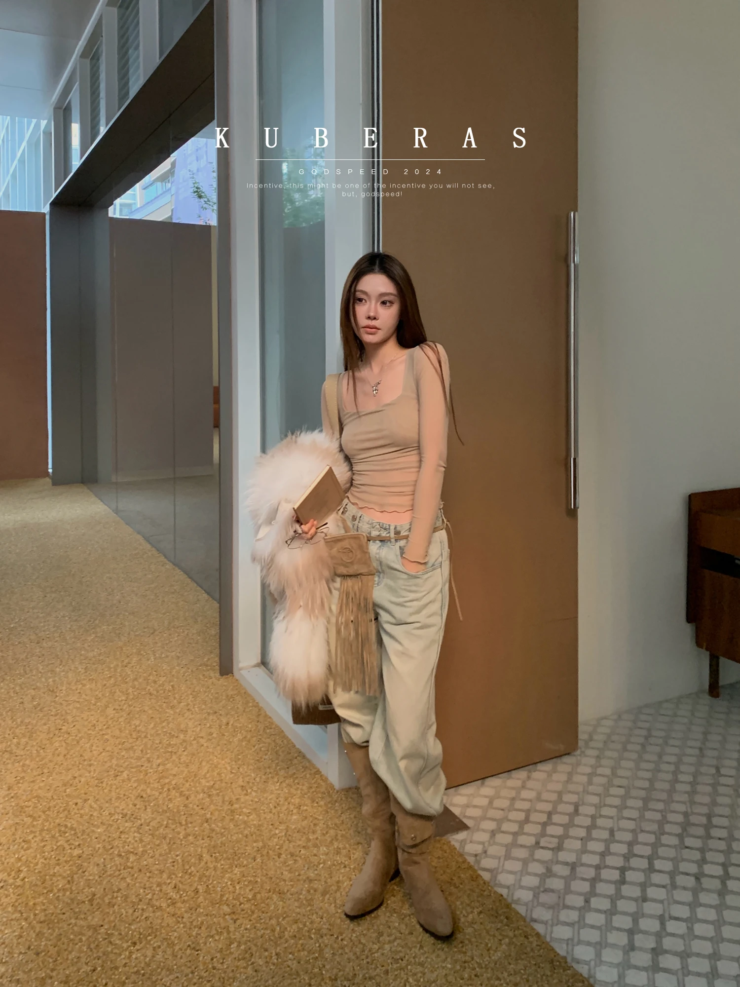 

KAS Chic Fur Inner Wear Transparent Skin Milk Nude Mole Square Collar Me Base irt Women's Casual Sle Long S...