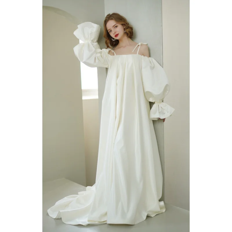 Новое потрясающее винтажное атласное свадебное платье во французском стиле с открытыми плечами и пышными рукавами, прозрачное платье в лесном стиле для путешествий