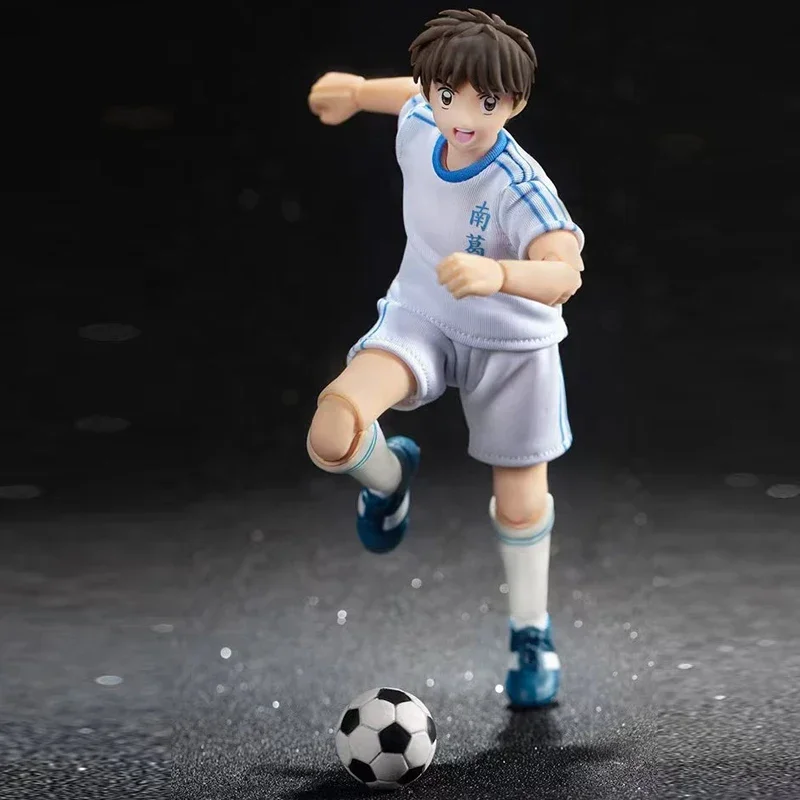 Dasin/GT Captain Ozora Tsubasa Genzo Wakabayashi Kojiro Hyuga Misaki Taro Teppei Kisugi Ishizaki Ryo Taki Hajime Action Figure