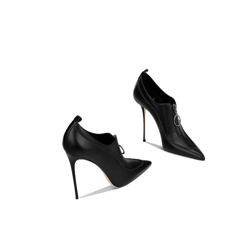 2025 New Black Poin… - image