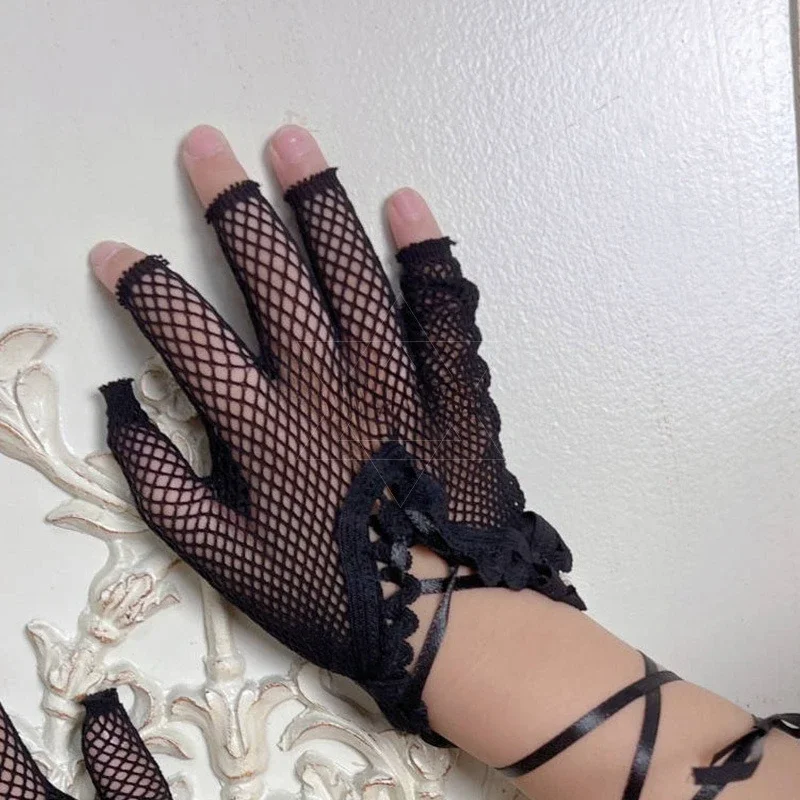 Accessori Guanti Rete da pesca cava in pizzo nero Decorazione mezze dita Sottocultura di Halloween Stile punk Ragazza piccante Stile pizzo