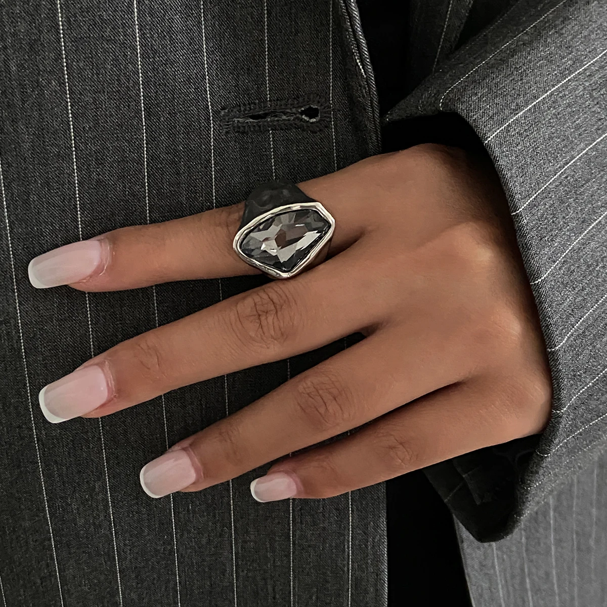 SHIXIN Minimalist Acrylic Rhinestone Open Ring for Women Korean Fashion Geometry Adjustable Knuckle Ring Party Jewelry Accessory