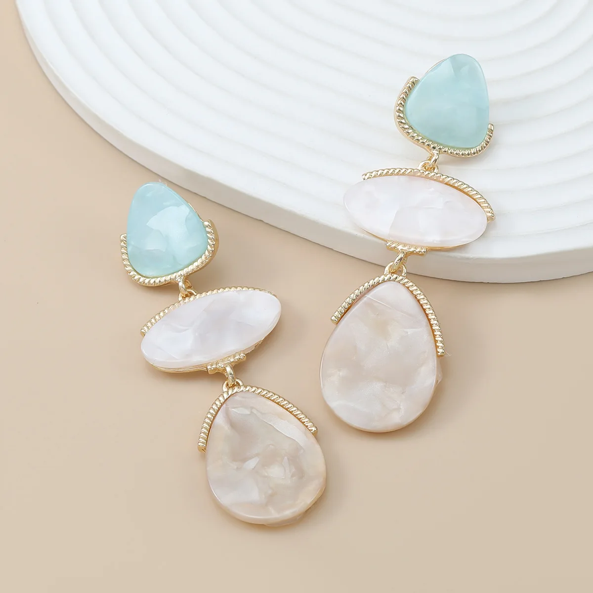 Summer new acetate plate earrings, earrings, women's multi-layer water drop geometric earrings.