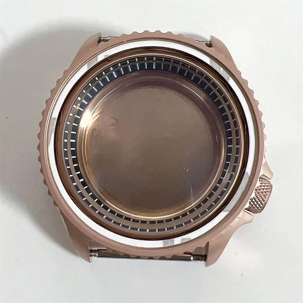 Cassa dell'orologio in oro rosa con sabbiatura da 41.5MM adatta per movimento NH35 NH36 cassa in acciaio inossidabile 316L quadrante da 28.5mm
