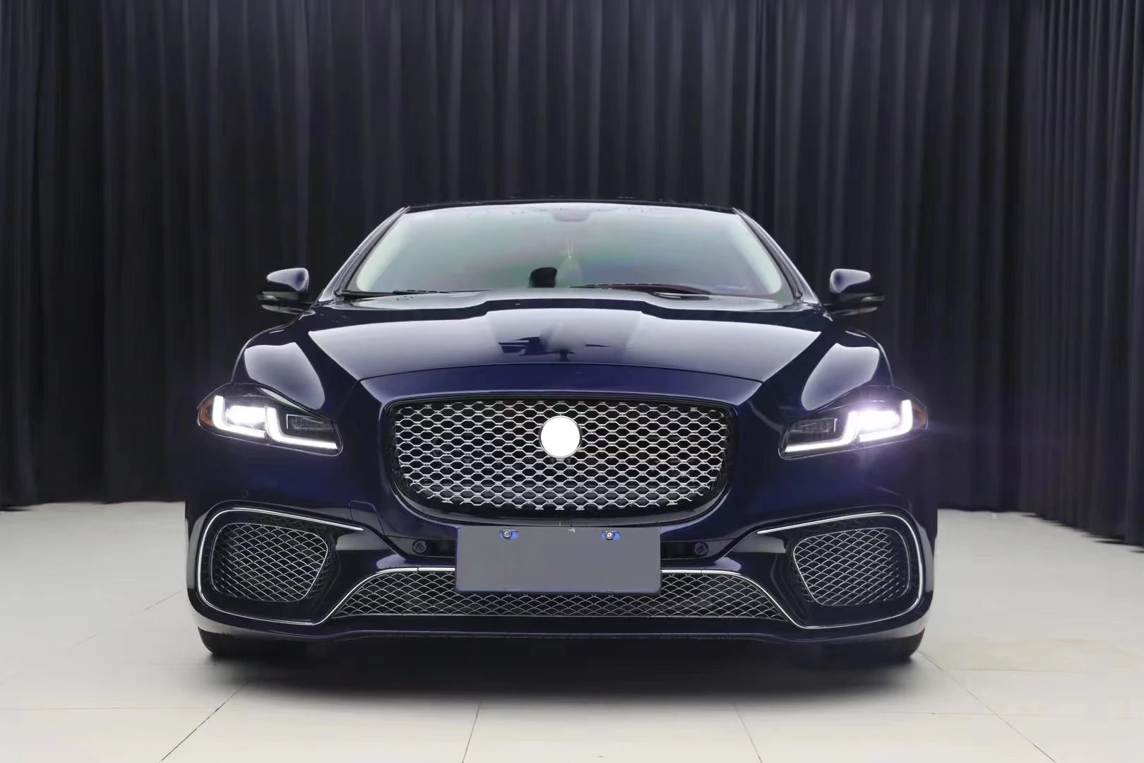 Body kit for Jaguar XJ installation; for all models of Jaguar XJ, for all models of Jaguar XJ 2010-2019