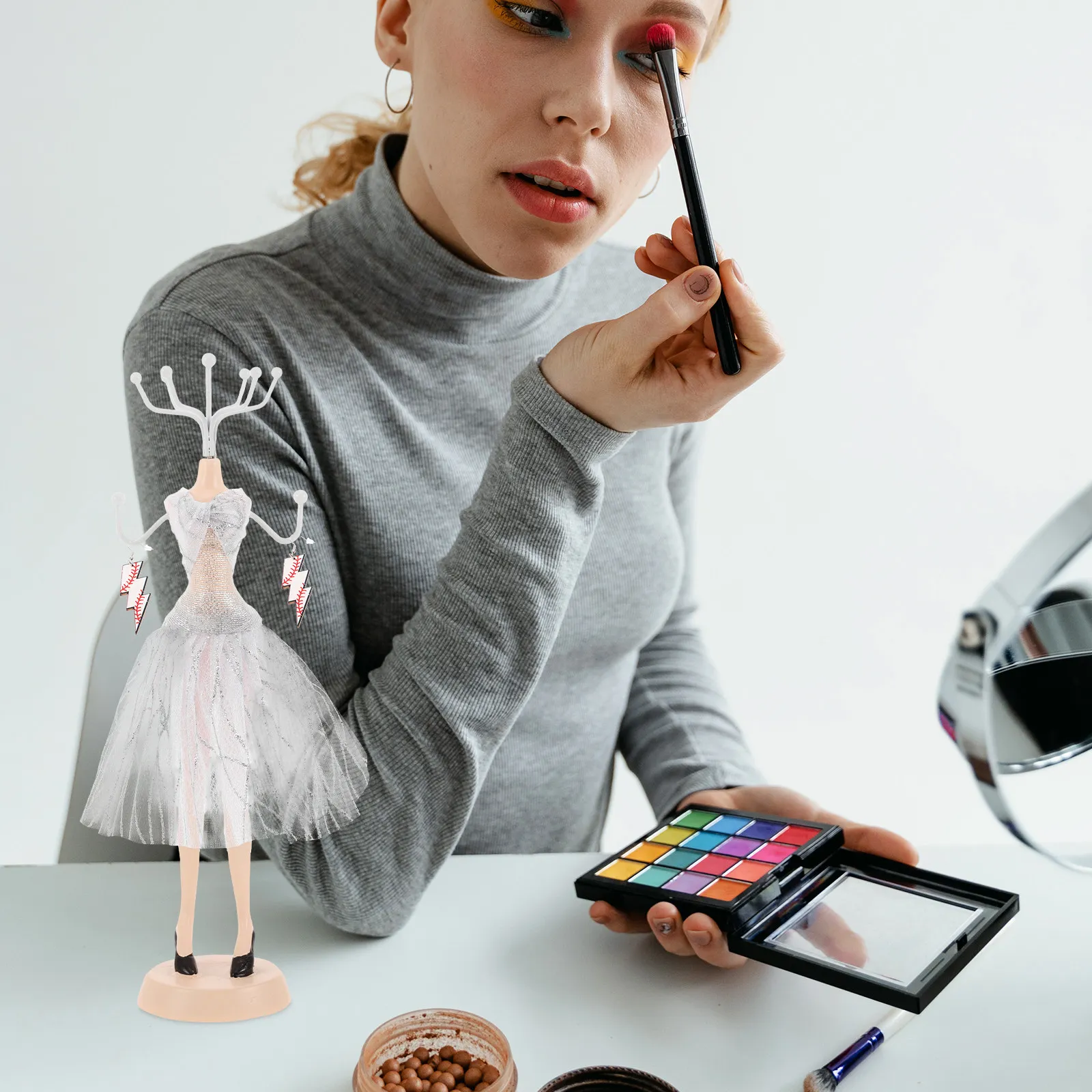 

Jewelry Display Stand Necklace Holder Elegant Presentation Multijewelry Display Solution Fine Craftsmanship Stand for Selling