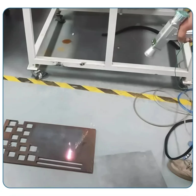 Raytools BW101-GS Laserreinigungskomponenten F60 F150 Laser-Metallrostreinigung für handgehaltene Faserlaserschweißmaschine BW101