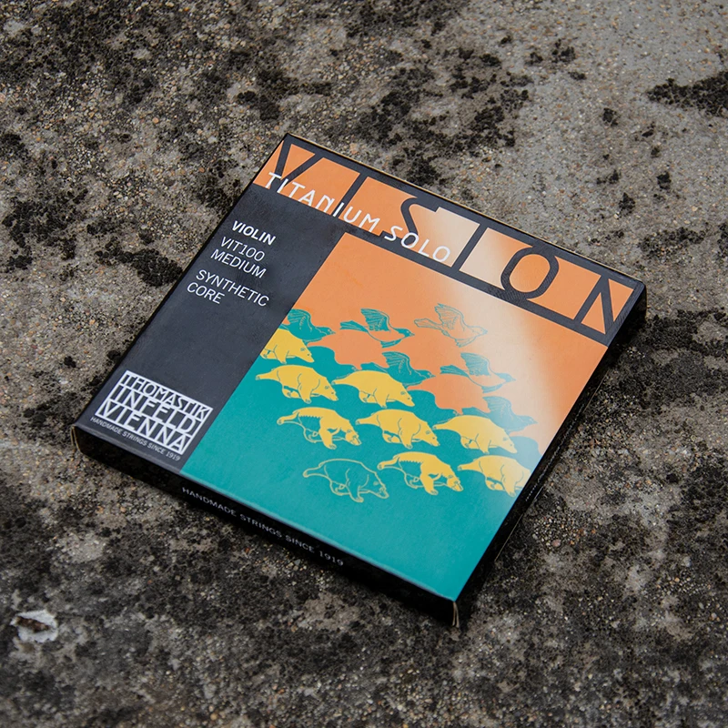 Thomastik-Infeld Vioolsnaren E-A-D-G Set VISION TITANIUM SOLO VIT100 Synthetische kern Aluminium/Zilver Omwinding 4/4 Maat Medium