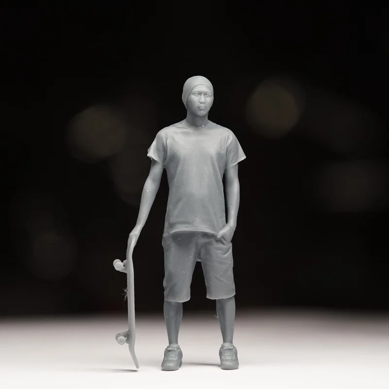 

1/35 Resin Model Figure Skateboarding Boy Freedom Gk Micro Miniature 3d Printed White Model Toy Unassembled And Unpainted Kit