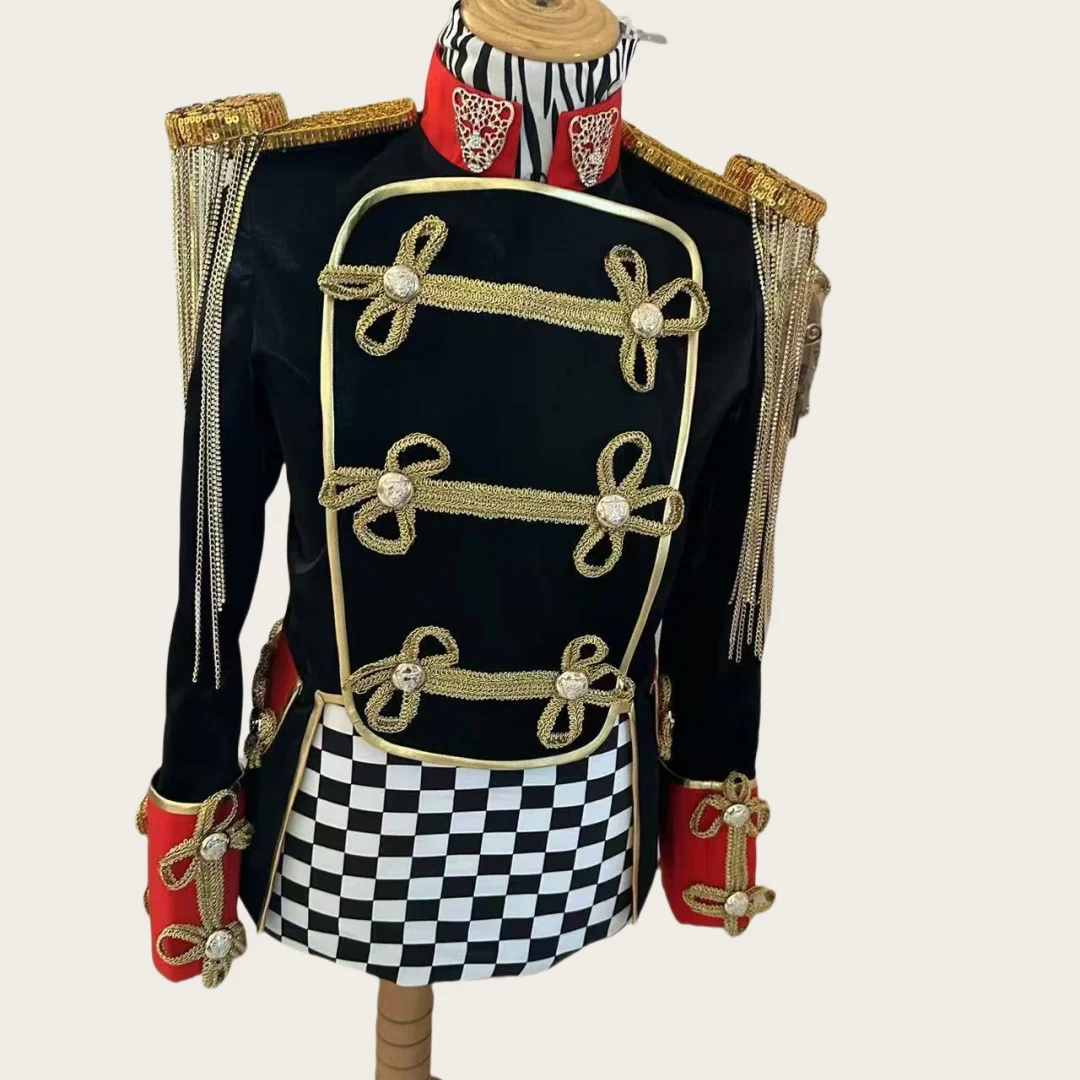 Handmade Quality Man Royal Jacket Colorful Gems Tassel Shoulder Epaulet Stage Costumes Party Show Club Performance Coat