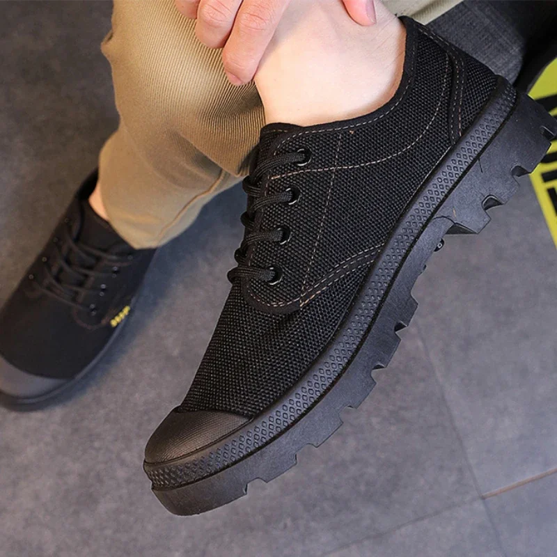 Canvas Sneakers Men Breathable Sport Shoes Outdoor Wear-resistant Men\'s Hiking Shoes Fashion Lace-Up Training Working Shoes Male