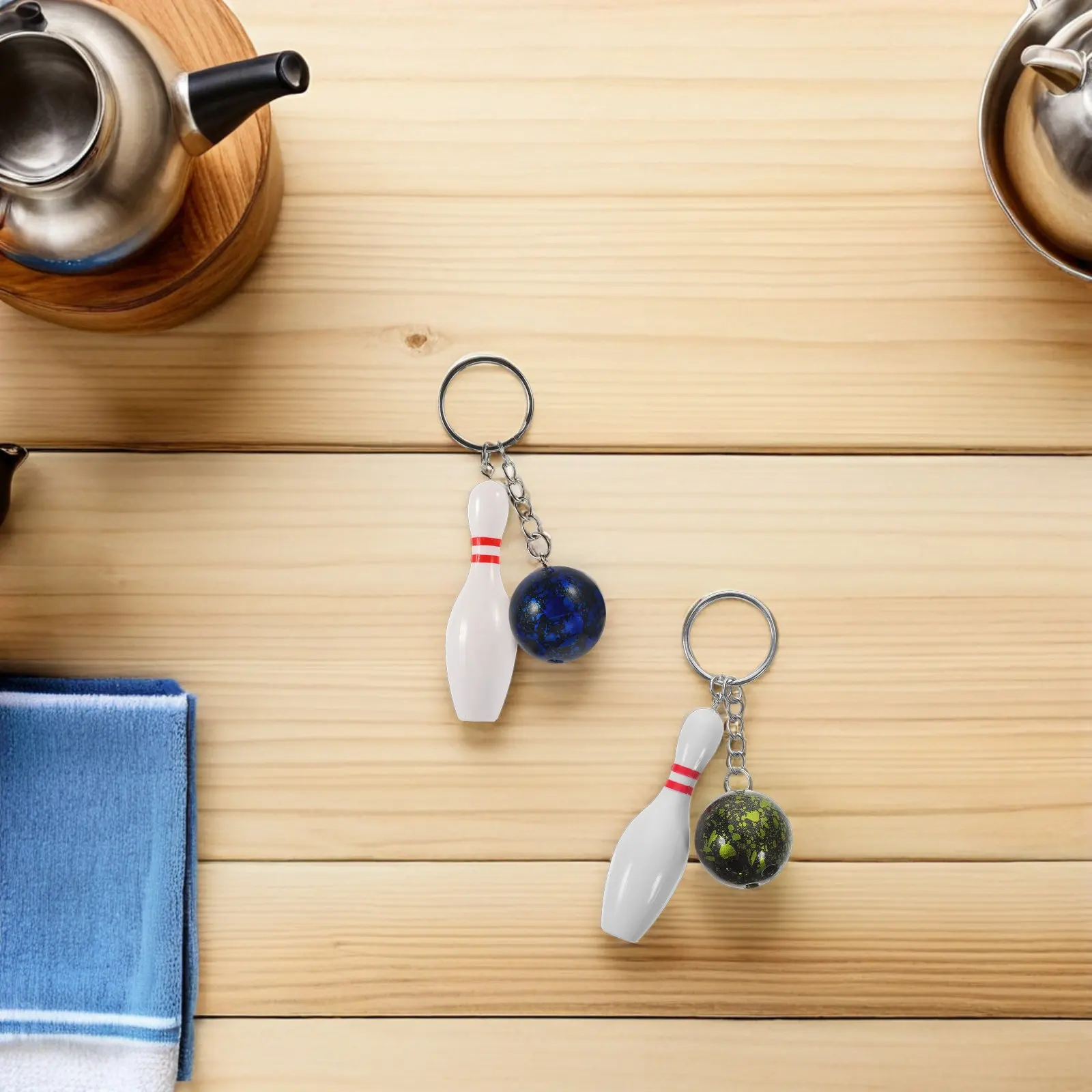 6Pcs Bowling Keychain Realistic Mini Bowling Ball Pin Pendant Creative Sports Key Ring Party Favor School Bag Car Keys Charm