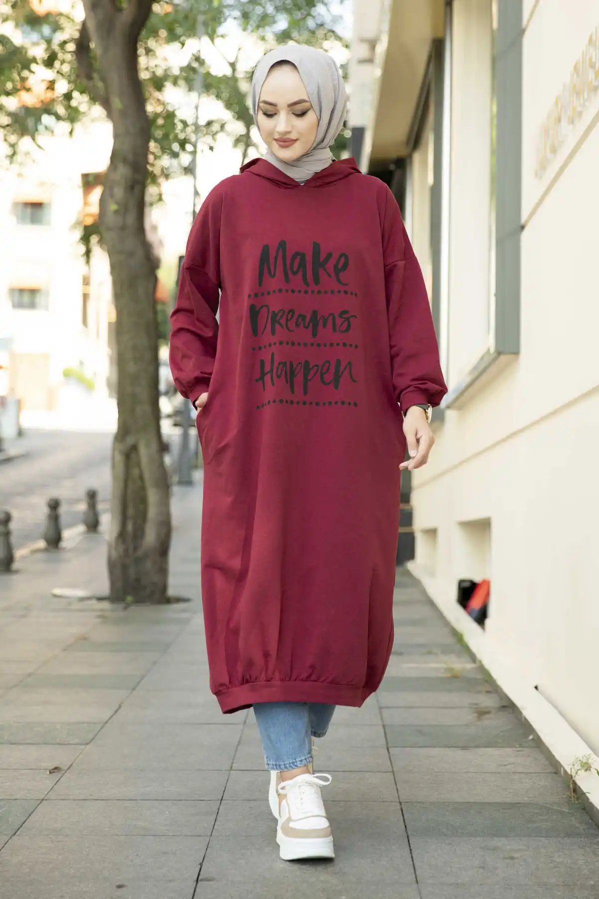 Lettering Printed Long Sports Tunic-Burgundy