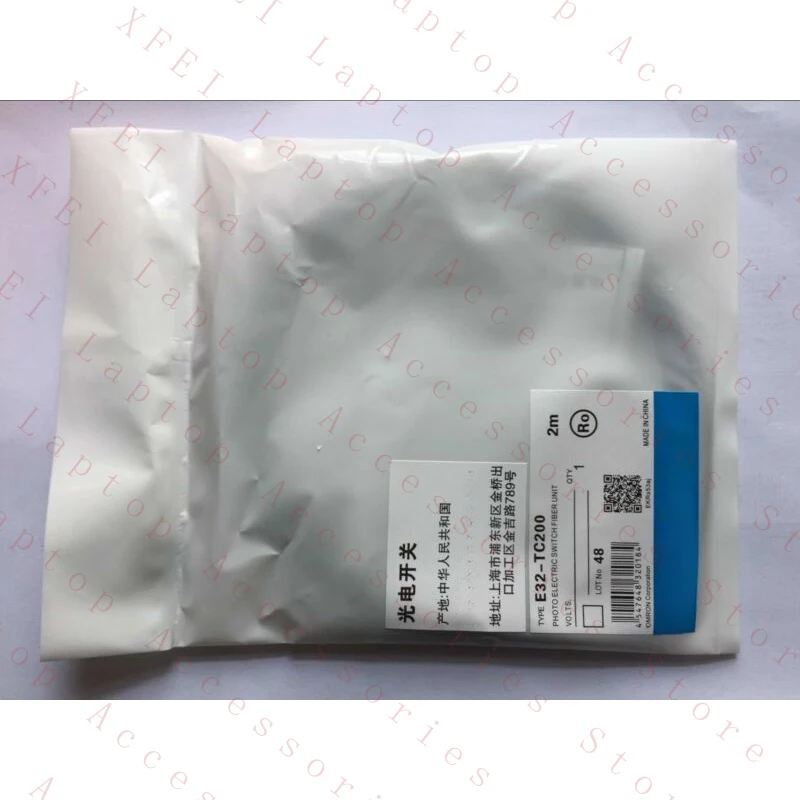 D  1PCS FOR Omron E32-TC200 E32TC200 Fiber Optic Sensor -New