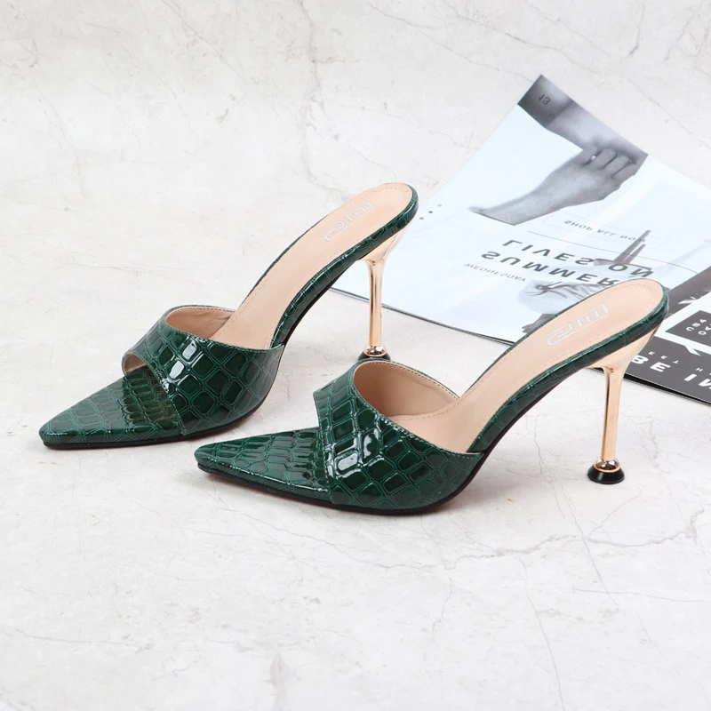 

2022 Women 9.5cm High Heels Mules Slides Female Green Heels Slippers Summer Crystal Serpentine Sandals Platform Fetish Red Shoes