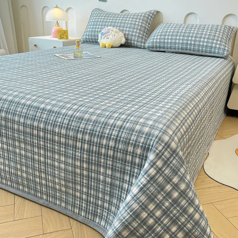 High Quality Pure Cotton Plaid Bedspread Thick Warm Milk Velvet Sheets for Naked Sleep Folding Soft Quilting Mattress Topper