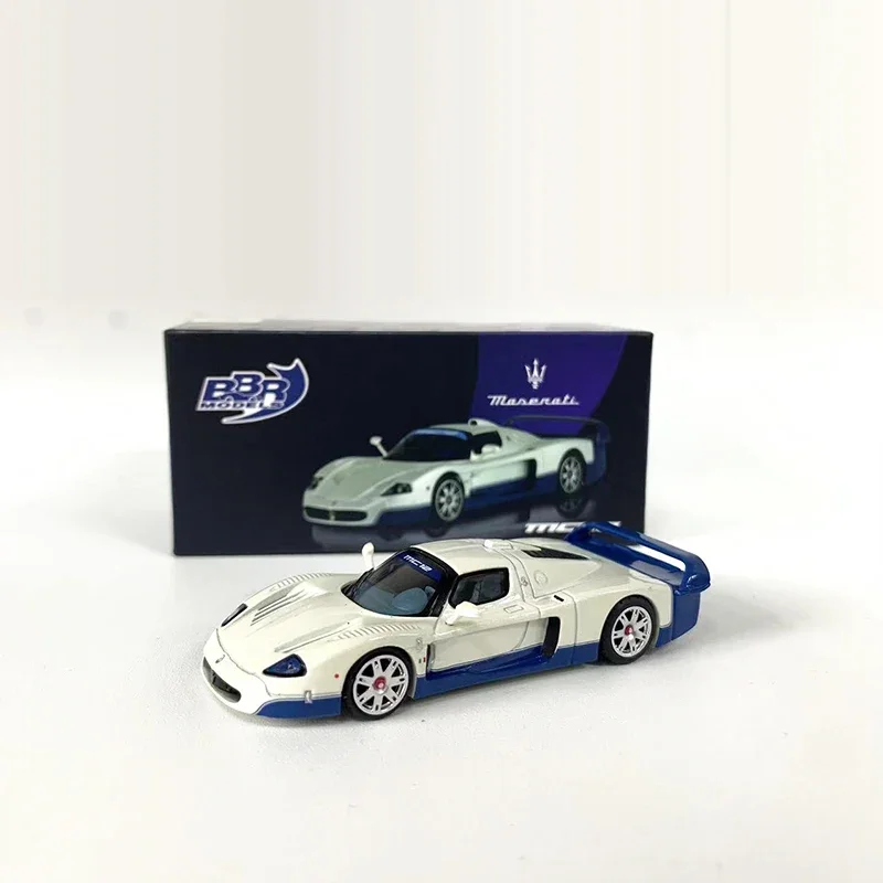 BBR โมเดลรถ1:64โมเดลรถ MC12อัลลอยด์หล่อขึ้นรูปของขวัญสำหรับสะสมรถสีขาวมุก