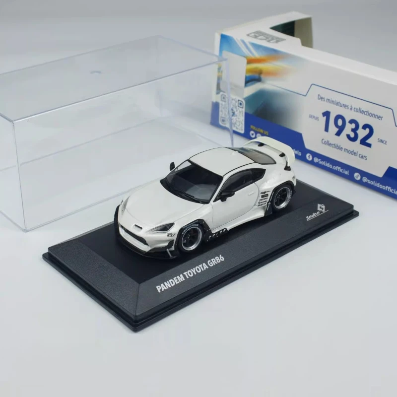 Solido 1:43 Toyota GR86 Rocket Bunny Die-Cast Car Model Static Car Model Holiday Gift Collection view 4