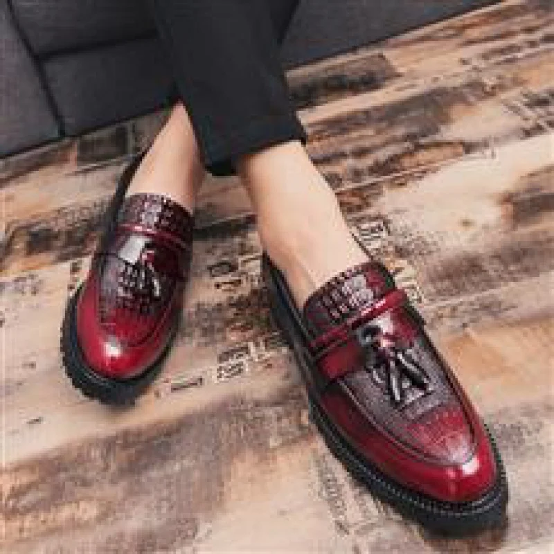 

New high grade leather shoes black red 38-45 size ointed toe men shoes genuine leather fashion patent leather pointed to lace