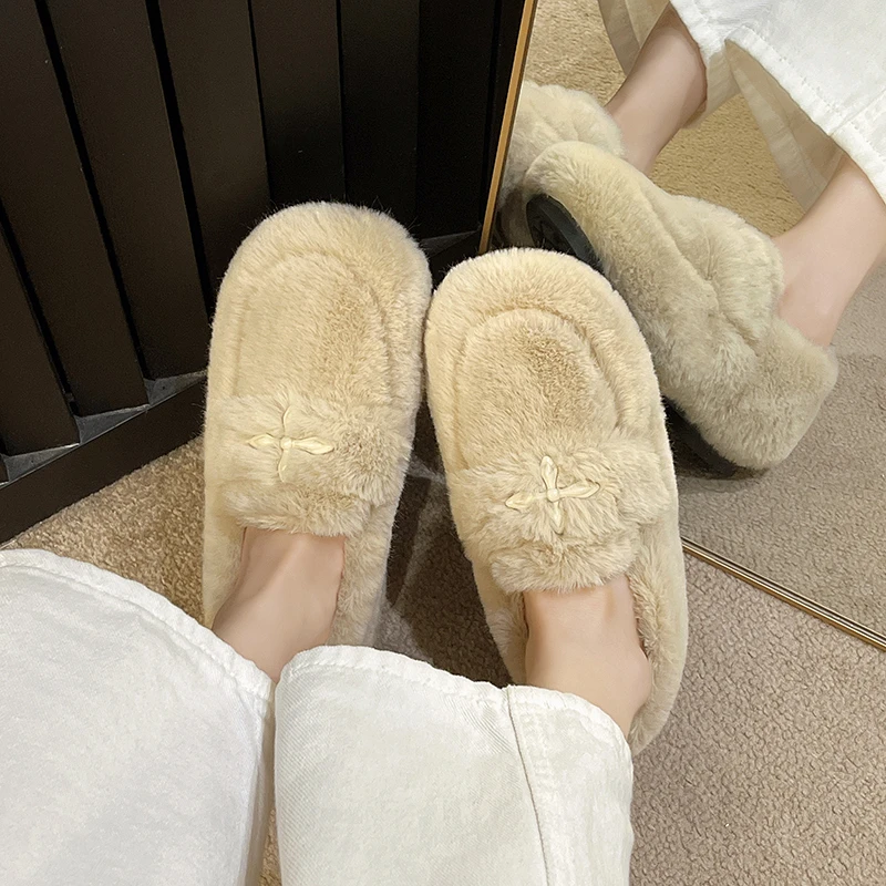 Woolly shoes female autumn and winter wear real fur hundred network red plus cashmere lazy bean flat women\'s shoes