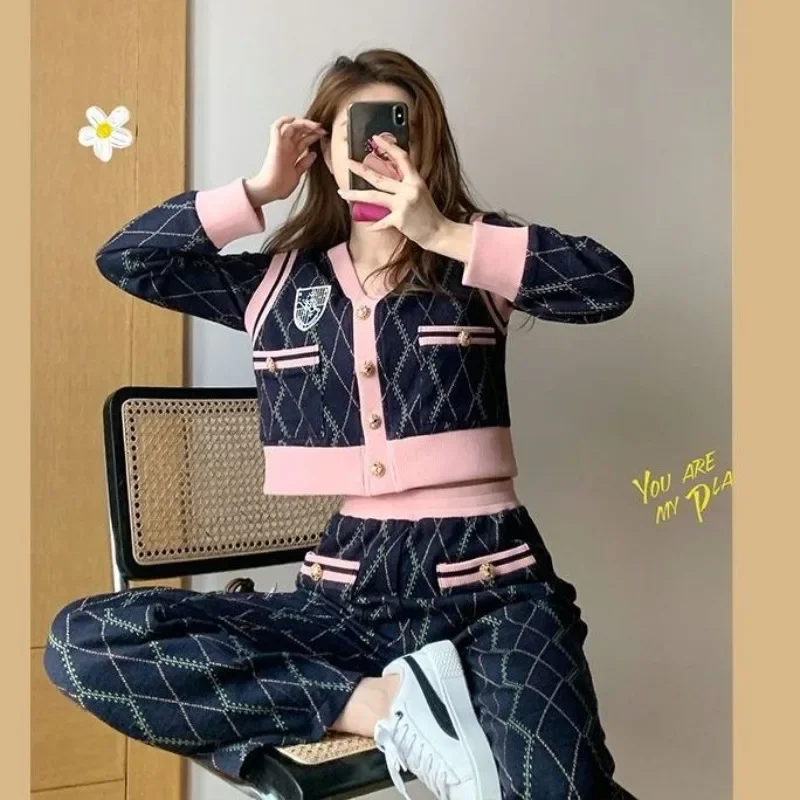 

Knitting Two Piece Sets Womens Outifits V-neck Cropped Cardigan Coat High Waist Wide Leg Pants Suit Vintage Fashion Plaid Set