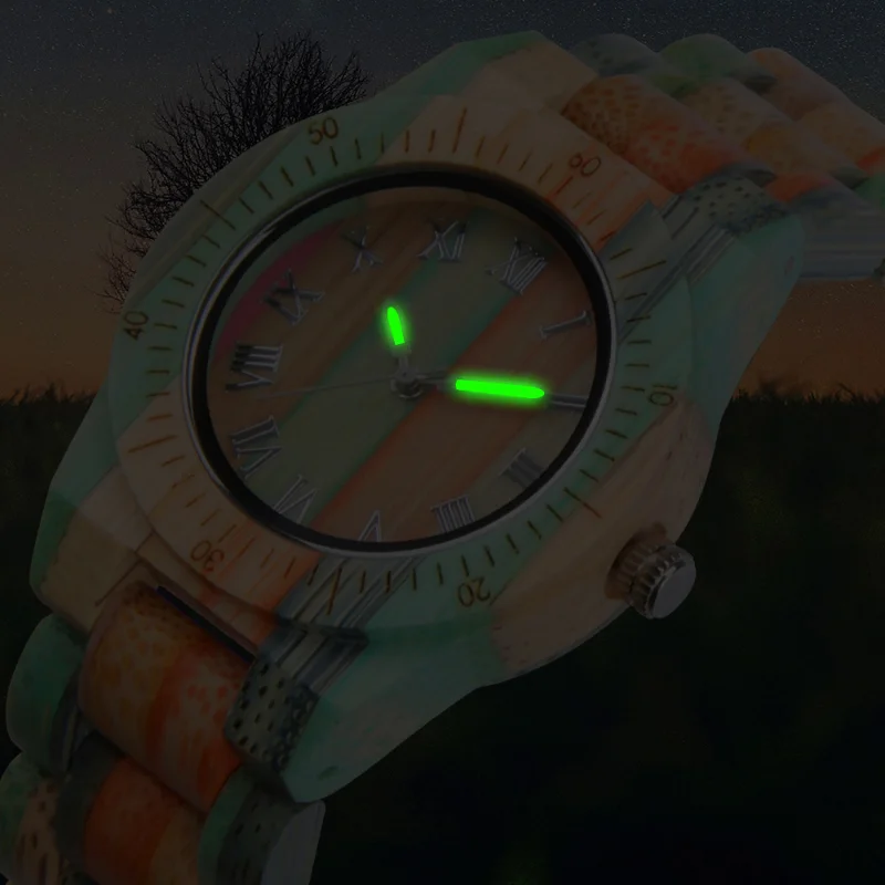 لون الخيزران خشبية ساعات للنساء موضة مضيئة كوارتز ساعة اليد للطي مشبك حزام ساعة عادية