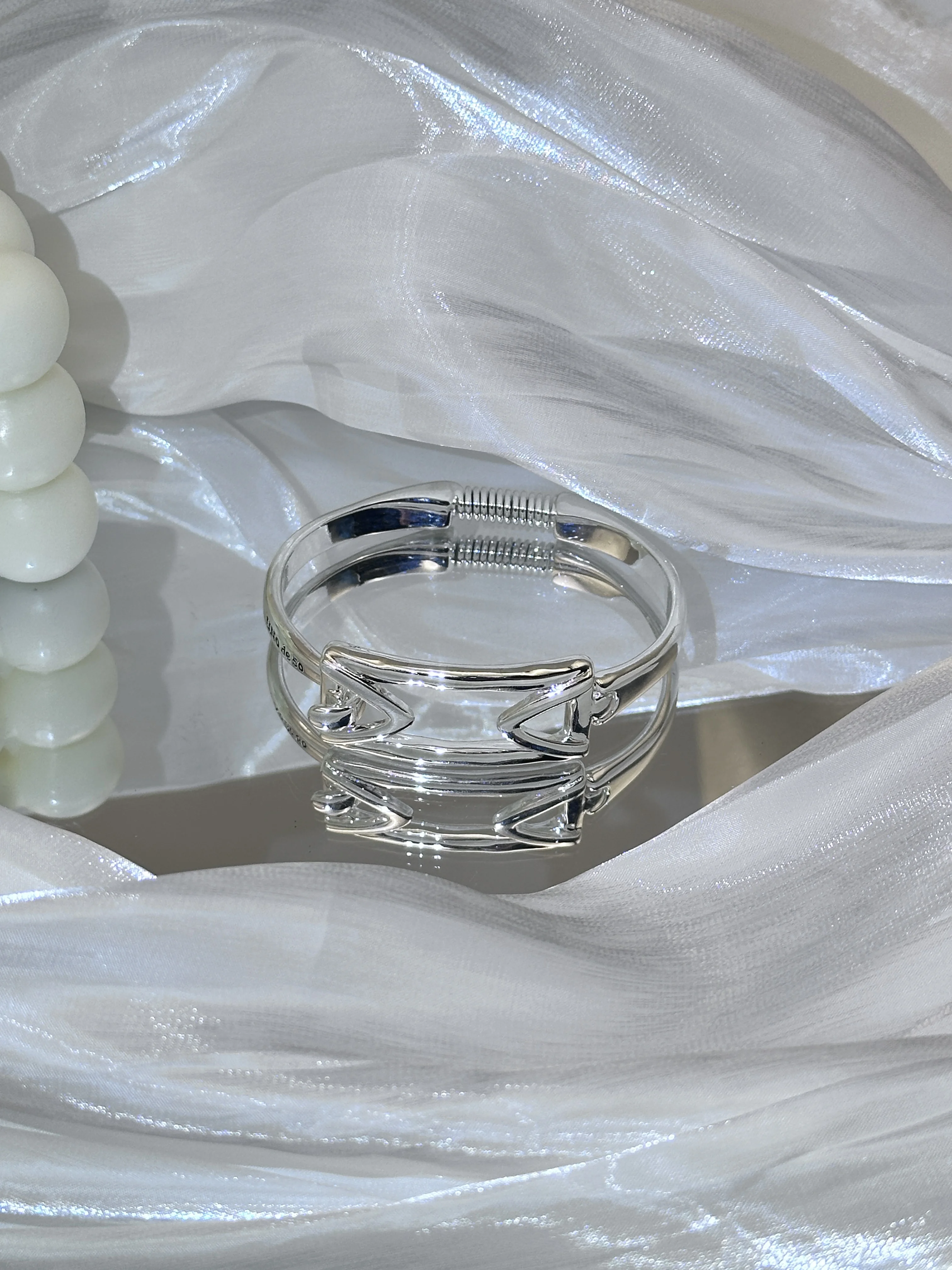 

2024 100% 925 sterling silver unode50 is a small and elegant female romantic jewelry popular in Spain.