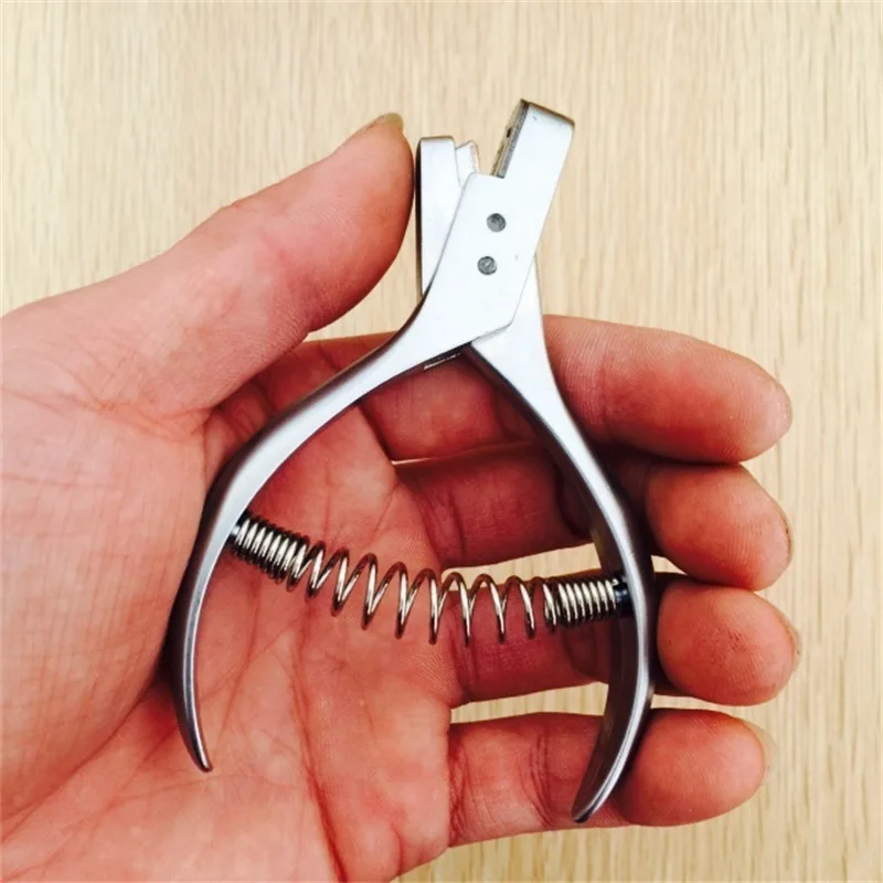 คีมเปิดคีมตัดผ้าอุปกรณ์เสริมสำหรับตัดเย็บเสื้อผ้าคีมตัดผ้ารูปตัวยูอุปกรณ์เสริมสำหรับ45N