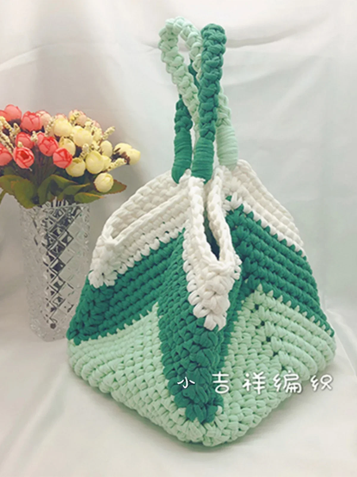 Xiaojixiang Woven DIY Small Sweet Potato Fragrant Wind Handmade Crochet Handbag Cloth Stripe Wool Color Matching Material Bag