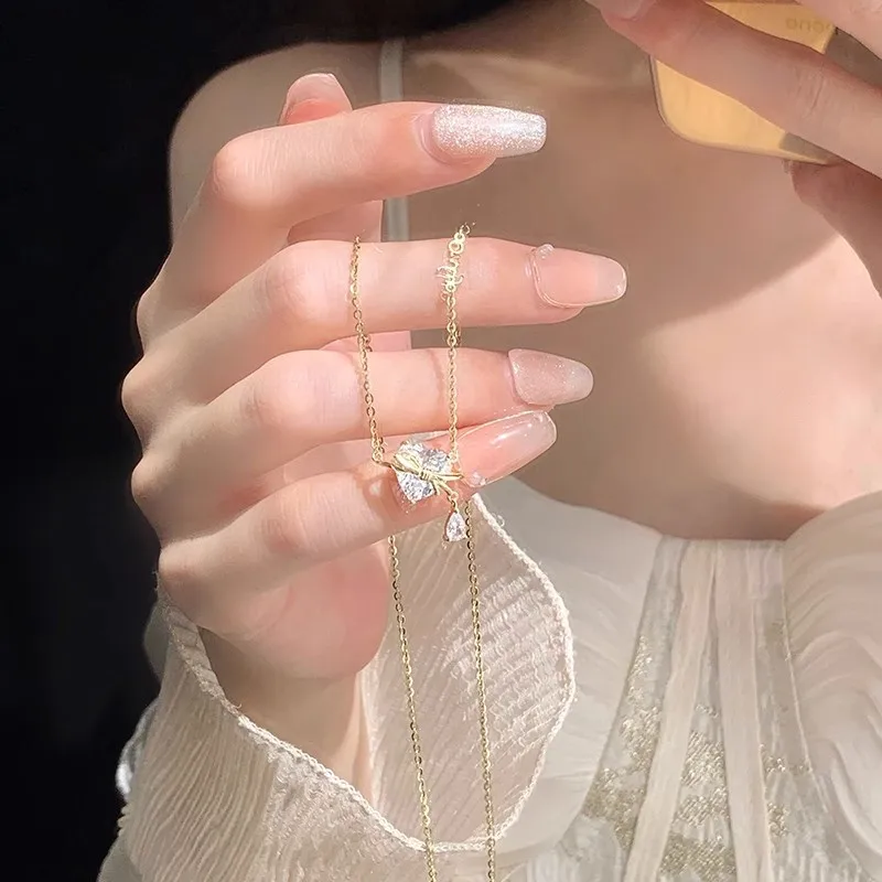

Женское ожерелье с бантом Love Knot, модное, легкое роскошное, нишевое, высококачественное, новая модель 2023, для женщин