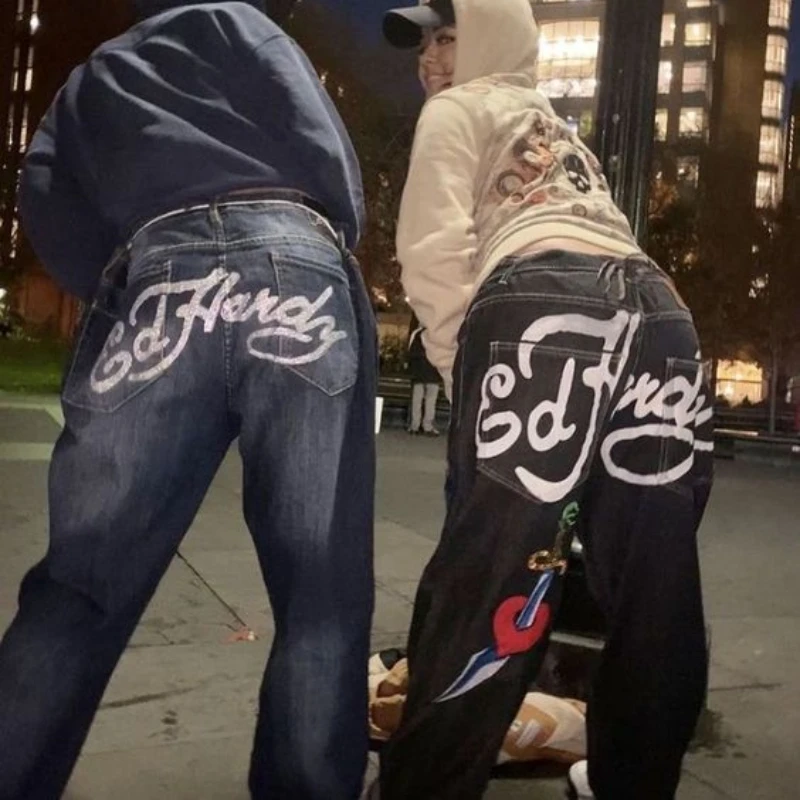 Рисунок 2 - Штаны спортивные в стиле панк для мужчин и женщин