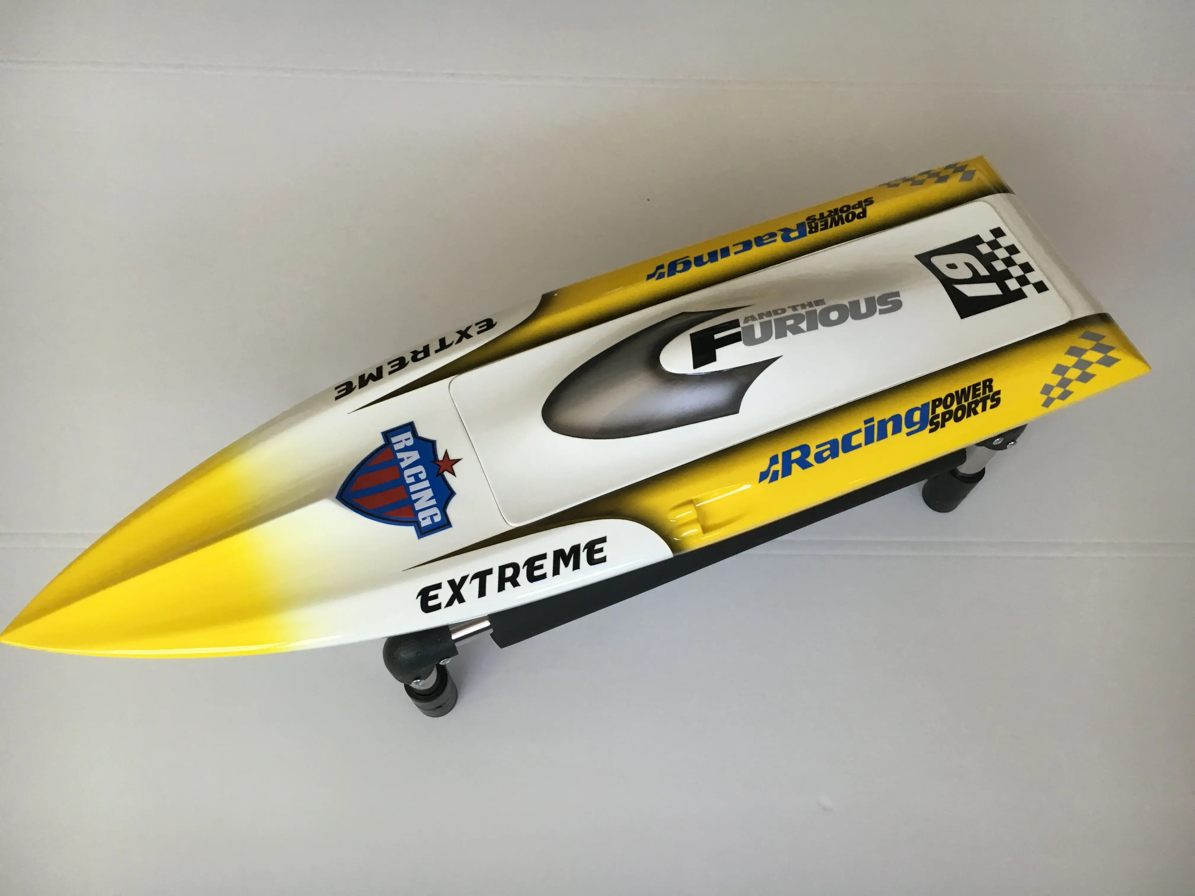 

DT H625 Prepainted 75km/h Electric Racing KIT RC Boat Model Hull Remoted Ship Only for Advanced Player TH02642-SMT7