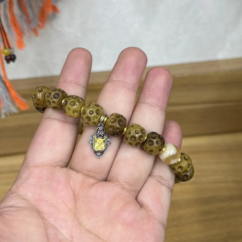 Tibetan vintage bone bracelet with a large phoenix and green dragon horn, decorative accessory for Buddhist prayer beads