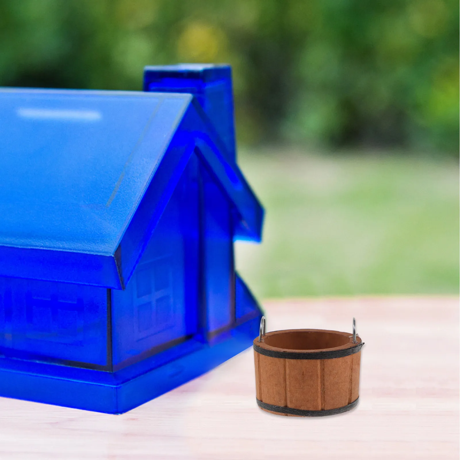 

1Set Miniature Wooden Washing Bucket Small Bathtub with Towel for House Decor Photography Prop Mini Bathroom Furniture Ornament