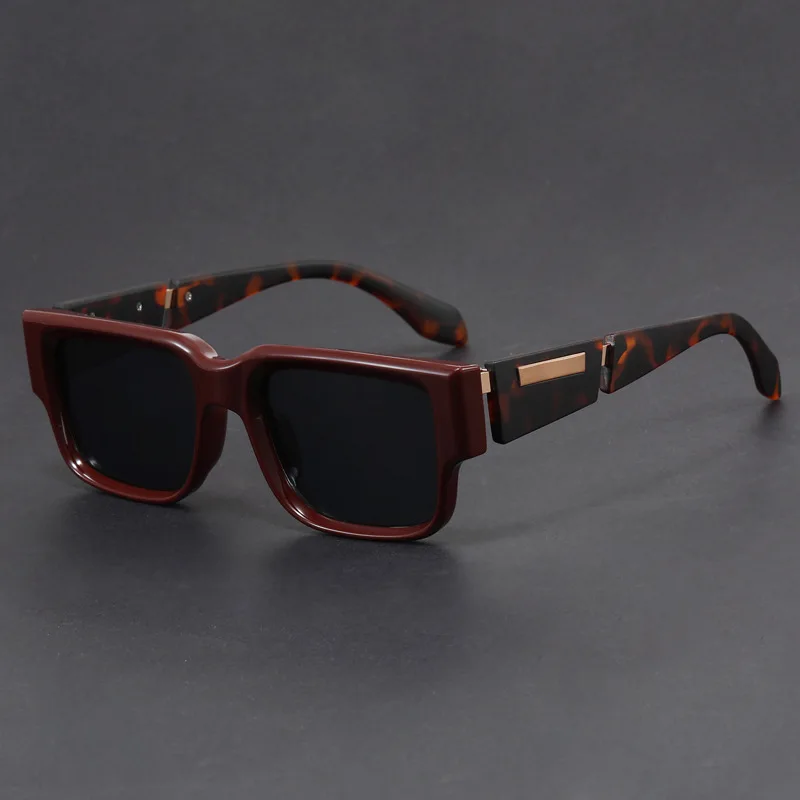 New Men's Advanced Ultra Light Coarse Frame Fashion Square Sunglasses Women Men Trendy Anti Mist Outdoor Driving Shades UV400