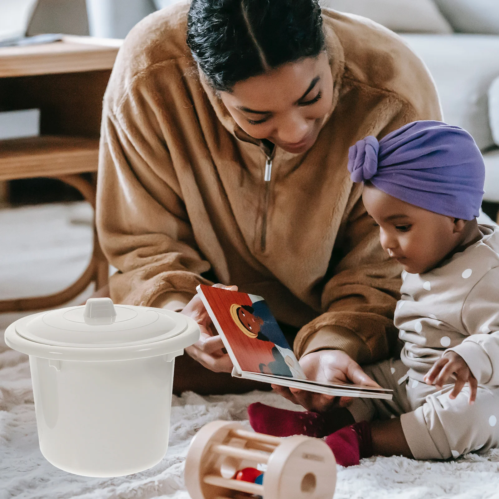 

2Pcs Portable Adult Children Urine Pot Thickened Material Drop Resistant Stable Design Bright Exterior for Camping Highway