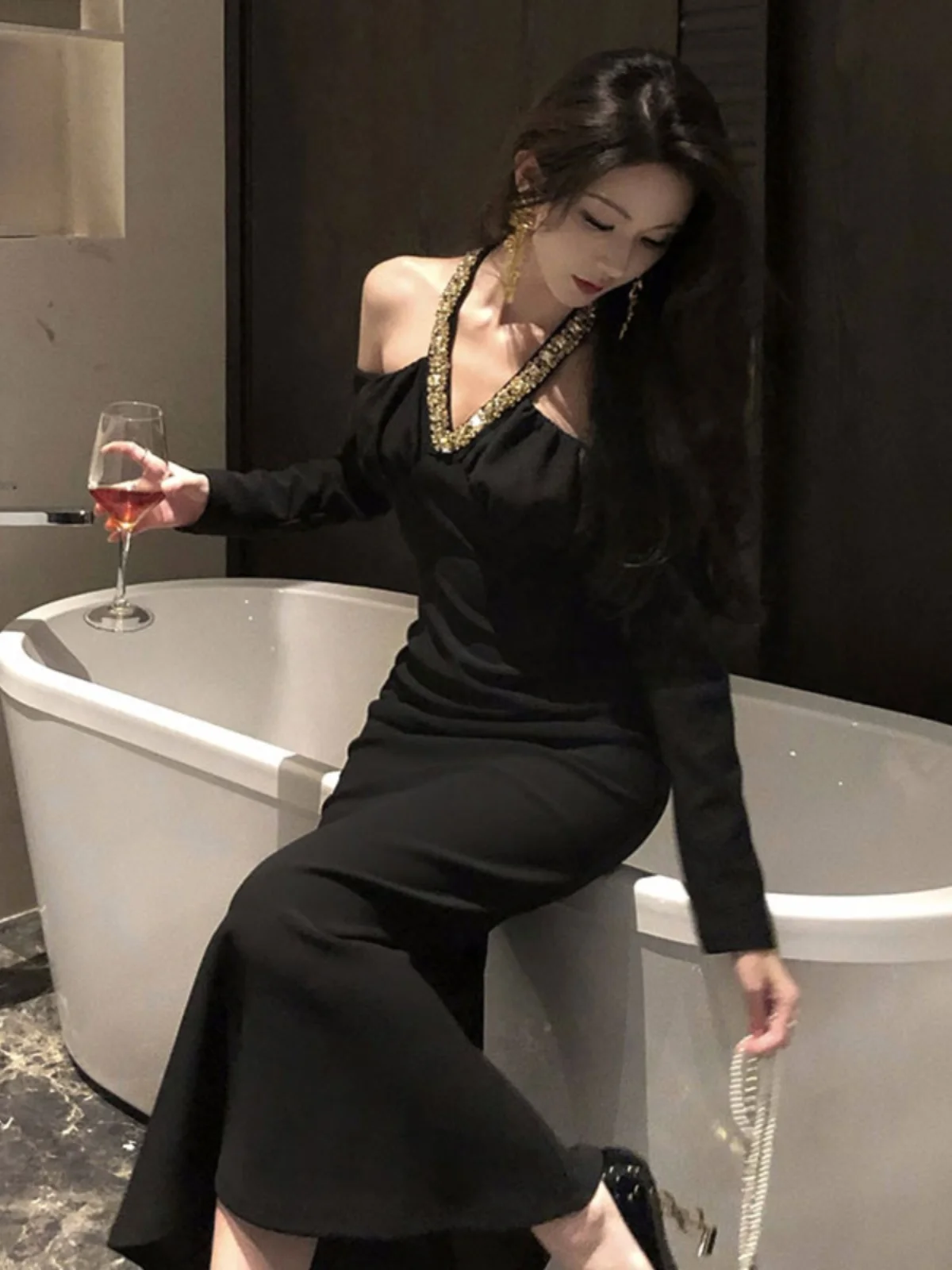 

Elegant Long Diamond Embellished Sexy Shoulder Bridesmaid Dress Birthday Party Evening Gown Women's Fashion Spring Season