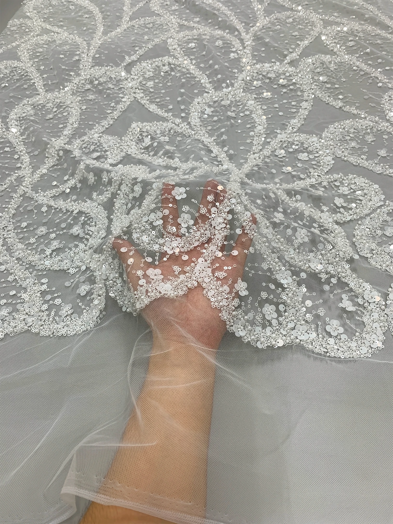 Luxury African Goom Sequins Lace Fabric High Quality 2024 Handmade Beads Embroidery French Tulle Lace Nigerian Wedding Dress