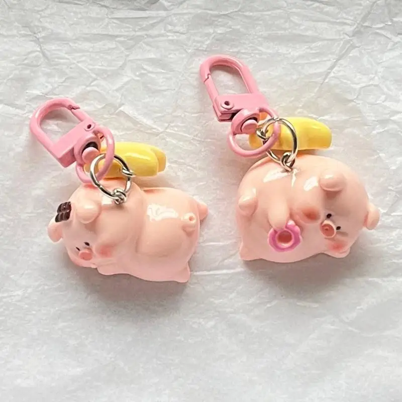 G2AC Lovely Resin Cartoon Piggy Keychain Pendant Animal Key Chain Souvenir Gift