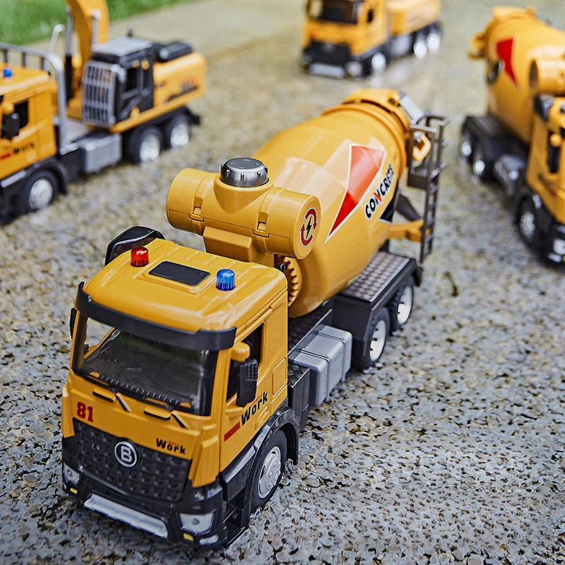 Big Size Alloy Engineering Diecast Set Sound and Light Toy Vehicles Gift for Kids Boys Excavator Trucks Mixer Models Collections