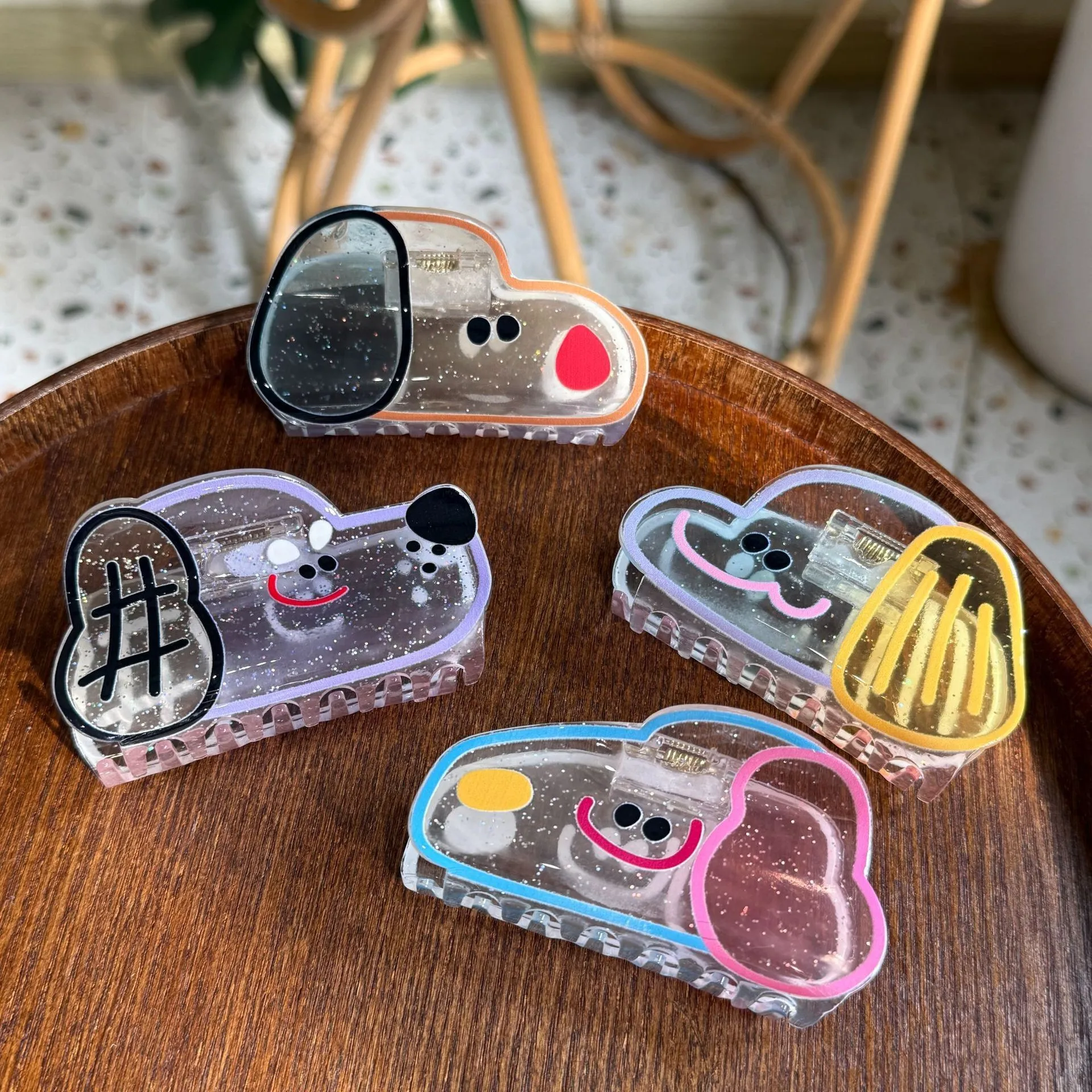 New Sweet and Cute Dog Hair Clips Acrylic Material Cartoon Transparent Shining Design Crab Clip Female Hair Accessories